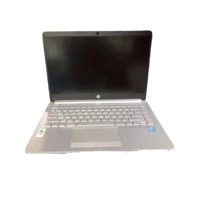 HP 14 Quad Core 4 GB 1 TB 14" W10 Silver 8Rr97EA