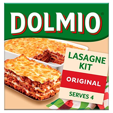 Dolmio Lasagne Kit 807 g (Tomato Sauce, Creamy Sauce, 9 Pasta Sheets)