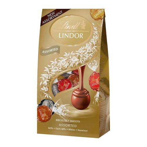 Lindt Lindor Irresistibly Smooth Assorted Chocolate 137 g